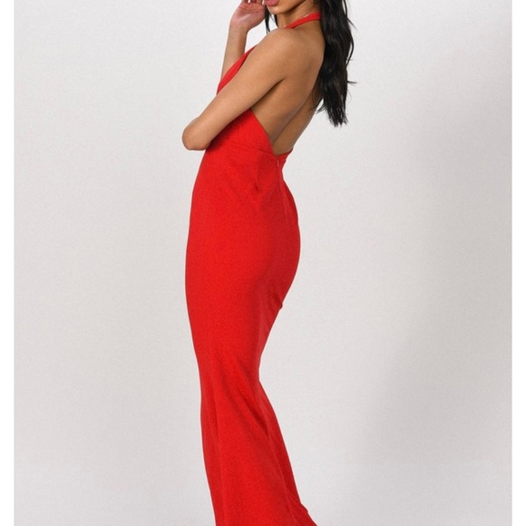 Hailey Halter Maxi Dress - Picture 3 of 8